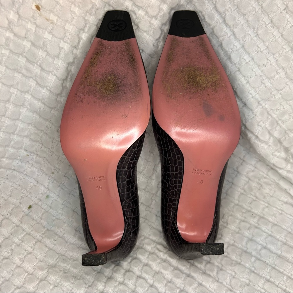 Escada‎ Gray Croc Embossed Leather Pumps | Square Toe Italian Heels | Size 40 - Picture 11 of 11